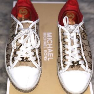 Michael Kors Kristy Slide,MK Logo Lacquard